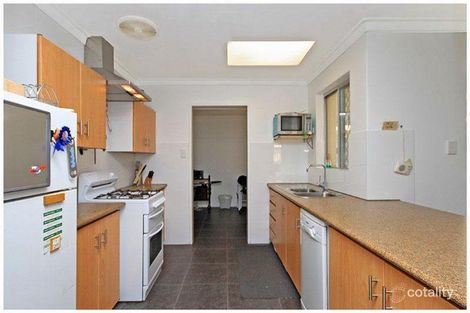 Property photo of 14 Fleet Way Beldon WA 6027