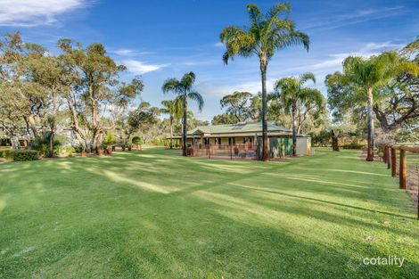 Property photo of 7 Fouracre Court Stake Hill WA 6181