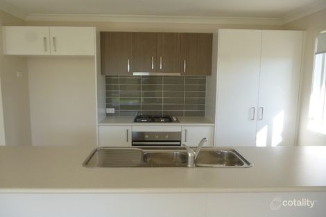 Property photo of 4 Kirra Court Eli Waters QLD 4655