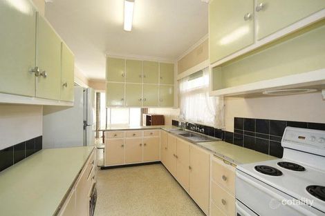 Property photo of 130 Patterson Road Bentleigh VIC 3204