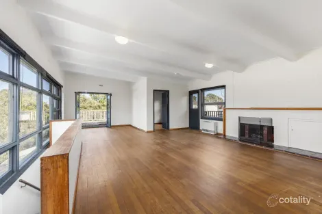 Property photo of 76 Kirk Road Point Lonsdale VIC 3225