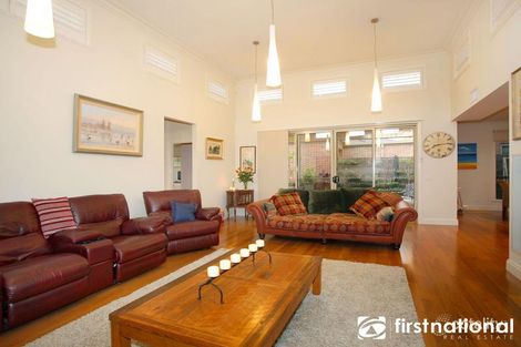 Property photo of 14/1 Paddington Terrace Berwick VIC 3806