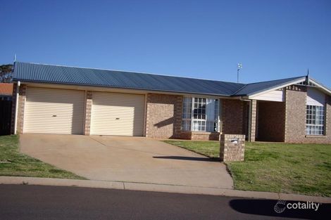 Property photo of 4 Lobwein Court Middle Ridge QLD 4350