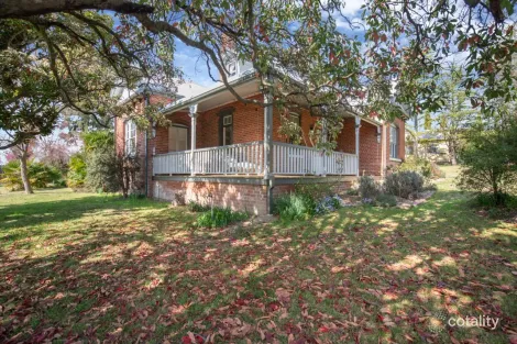 Property photo of 118 Bridge Street Uralla NSW 2358