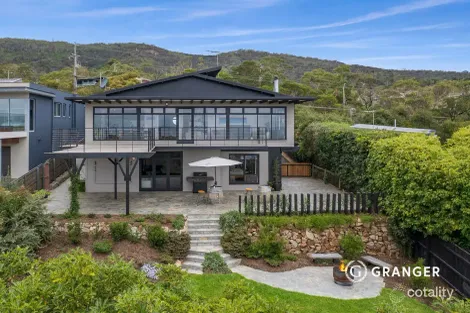 24 Bayview Rd, Mccrae, VIC 3938