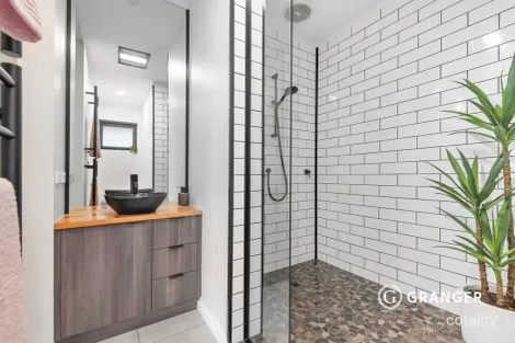 Property photo of 24 Bayview Road McCrae VIC 3938