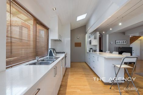 Property photo of 11 Mansel Place Duncraig WA 6023