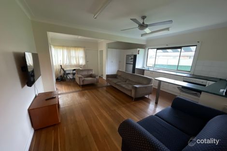 30 Queen St, Waratah West, NSW 2298