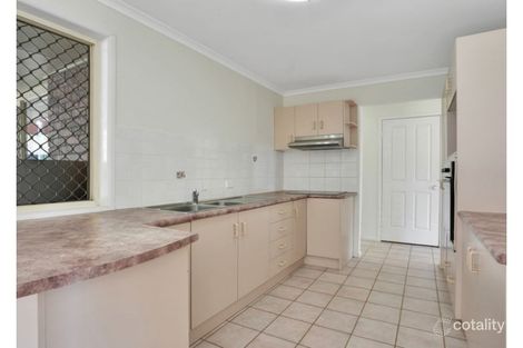 Property photo of 4 Leanne Close New Auckland QLD 4680