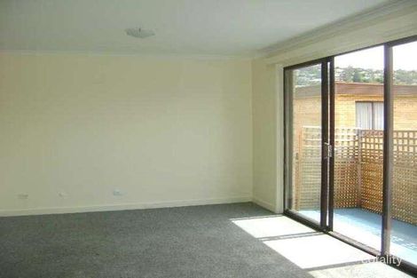 Property photo of 8/13 Windsor Street Kingston Beach TAS 7050