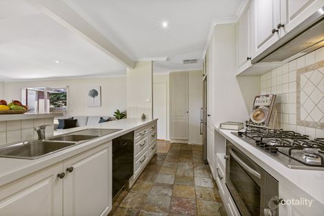 Property photo of 24 Bangalay Place Berwick VIC 3806