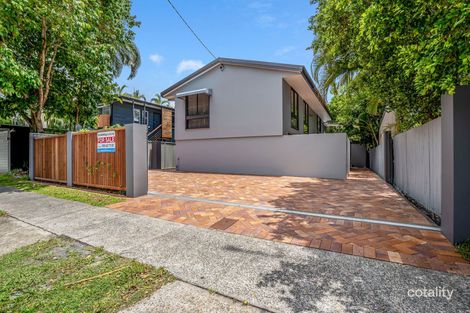 11 Musgrave Ave, Labrador, QLD 4215