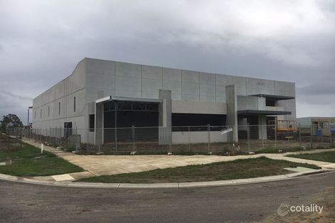 30-32 Edison Rd, Dandenong South, VIC 3175