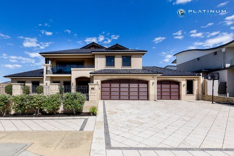 Property photo of 30 Romano Crescent Iluka WA 6028