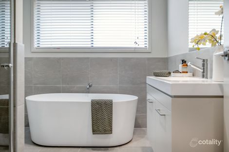 38 Corallee Cres, Marsden Park, NSW 2765