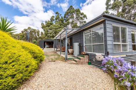 184 Kingfisher Dr, Lal Lal, VIC 3352