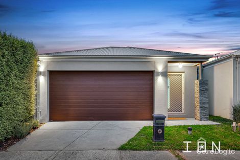 Property photo of 15 Coberley Way Cranbourne North VIC 3977