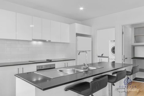 Property photo of 17 Sundown Circuit Pimpama QLD 4209