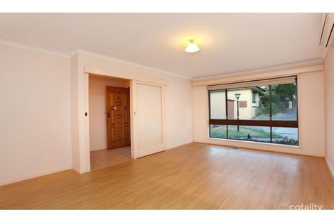 Property photo of 2/39 Centre Road Vermont VIC 3133