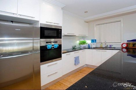 Property photo of 2/28 Cromarty Road Soldiers Point NSW 2317