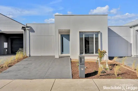 6 Quarter Way, Donnybrook, VIC 3064