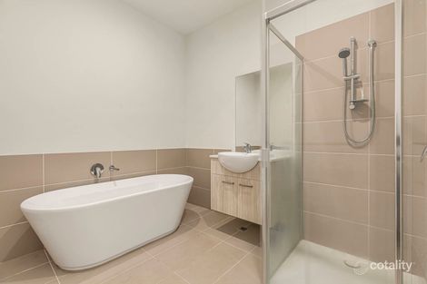 Property photo of 31 Grasslands Loop Keysborough VIC 3173