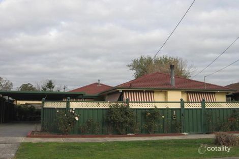 140 South Circular Rd, Gladstone Park, VIC 3043