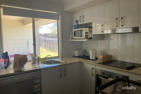 Property photo of 2/39 Allan Cunningham Drive Gatton QLD 4343