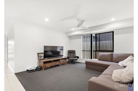 Property photo of 8 Kelly Place Loganlea QLD 4131