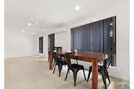 Property photo of 8 Kelly Place Loganlea QLD 4131