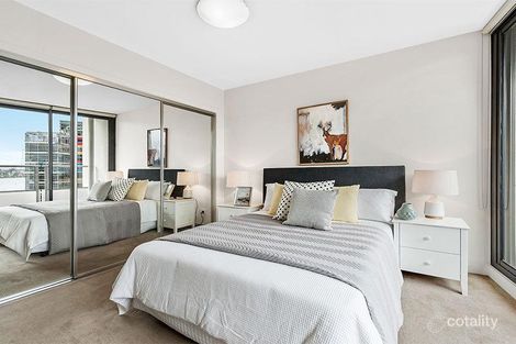 Property photo of 704/100 Harbour Esplanade Docklands VIC 3008