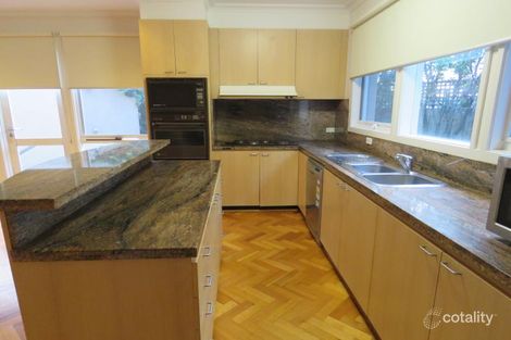 Property photo of 1/11A Hawthorn Grove Hawthorn VIC 3122