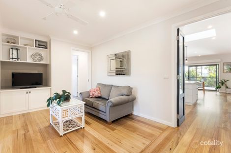 Property photo of 19 Mohilla Street Mount Eliza VIC 3930