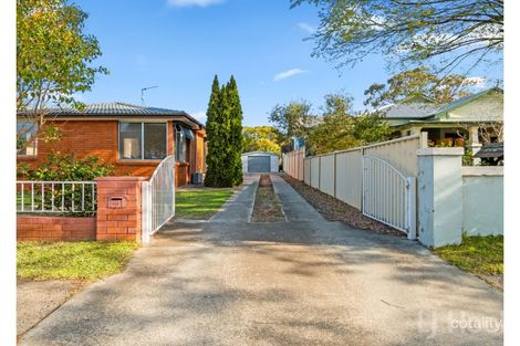 Property photo of 10 Early Street Queanbeyan NSW 2620