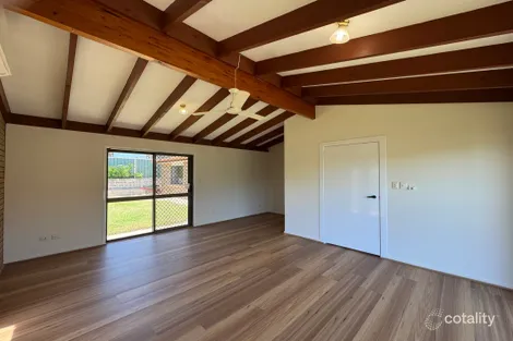 Property photo of 75 Horizon Drive Middle Park QLD 4074