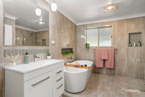 Property photo of 11 Sorrento Place Taree NSW 2430