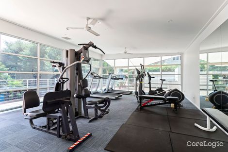 Property photo of 56 Esplanade West Port Melbourne VIC 3207