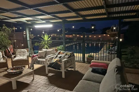 Property photo of 25 Meryula Street Narromine NSW 2821