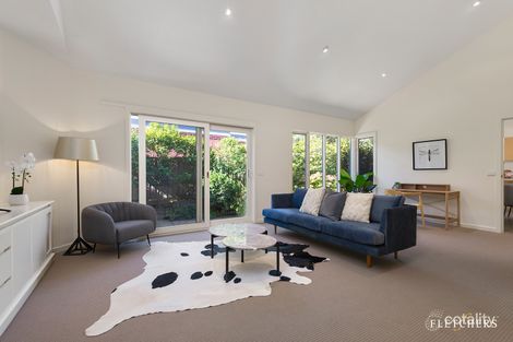 Property photo of 2/11 Glenthorn Avenue Balwyn North VIC 3104