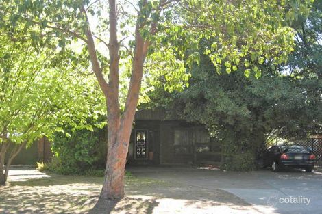 18 Scullin Cres, Hope Valley, SA 5090