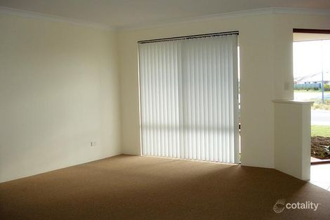 Property photo of 19 Addingham Boulevard Madora Bay WA 6210