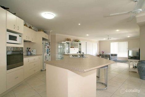 Property photo of 20 Middle Cove Court Sandstone Point QLD 4511