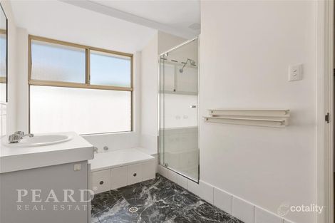Property photo of 19 Bodensee Grove Joondalup WA 6027