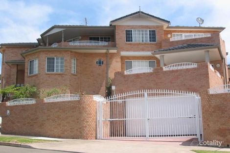 27 Dellwood Ave, Earlwood, NSW 2206