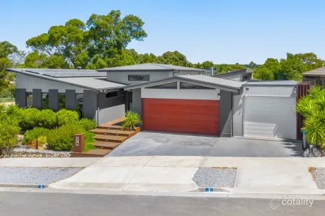 Property photo of 2 Burkella Close Mount Clear VIC 3350
