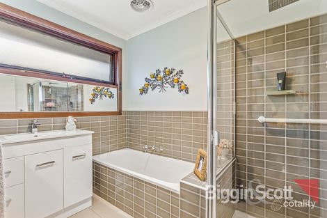 Property photo of 6 Browning Drive Glen Waverley VIC 3150