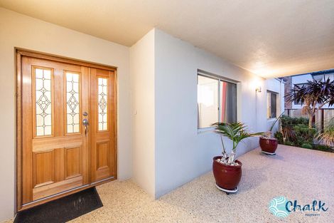 Property photo of 5A Raymond Place Waikiki WA 6169