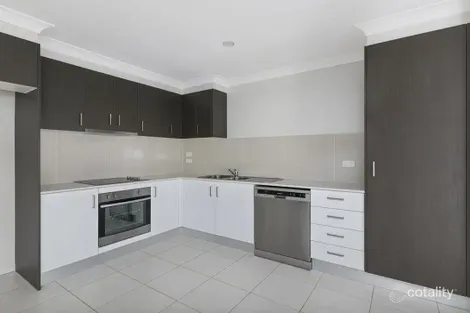 Property photo of 37/15-21 St Anthony Drive Alexandra Hills QLD 4161