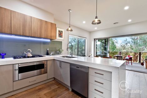 Property photo of 12 Brushtail Close Eltham North VIC 3095