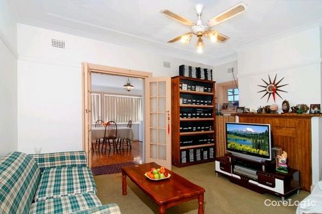 Property photo of 27 Gueudecourt Avenue Earlwood NSW 2206